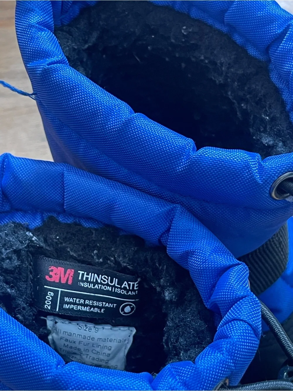 3M Thinsulate Kids Blue and Black Snow Boots